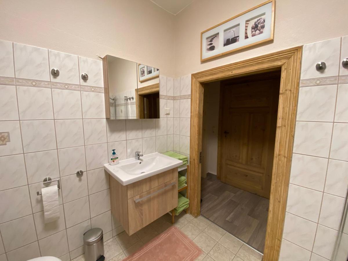 Fewo Nietleben Halle  Ngoại thất bức ảnh